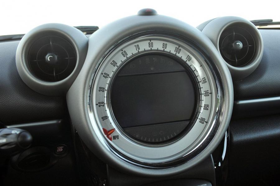  Mini Cooper Countryman 2011 года  (фото 85 из 160)
